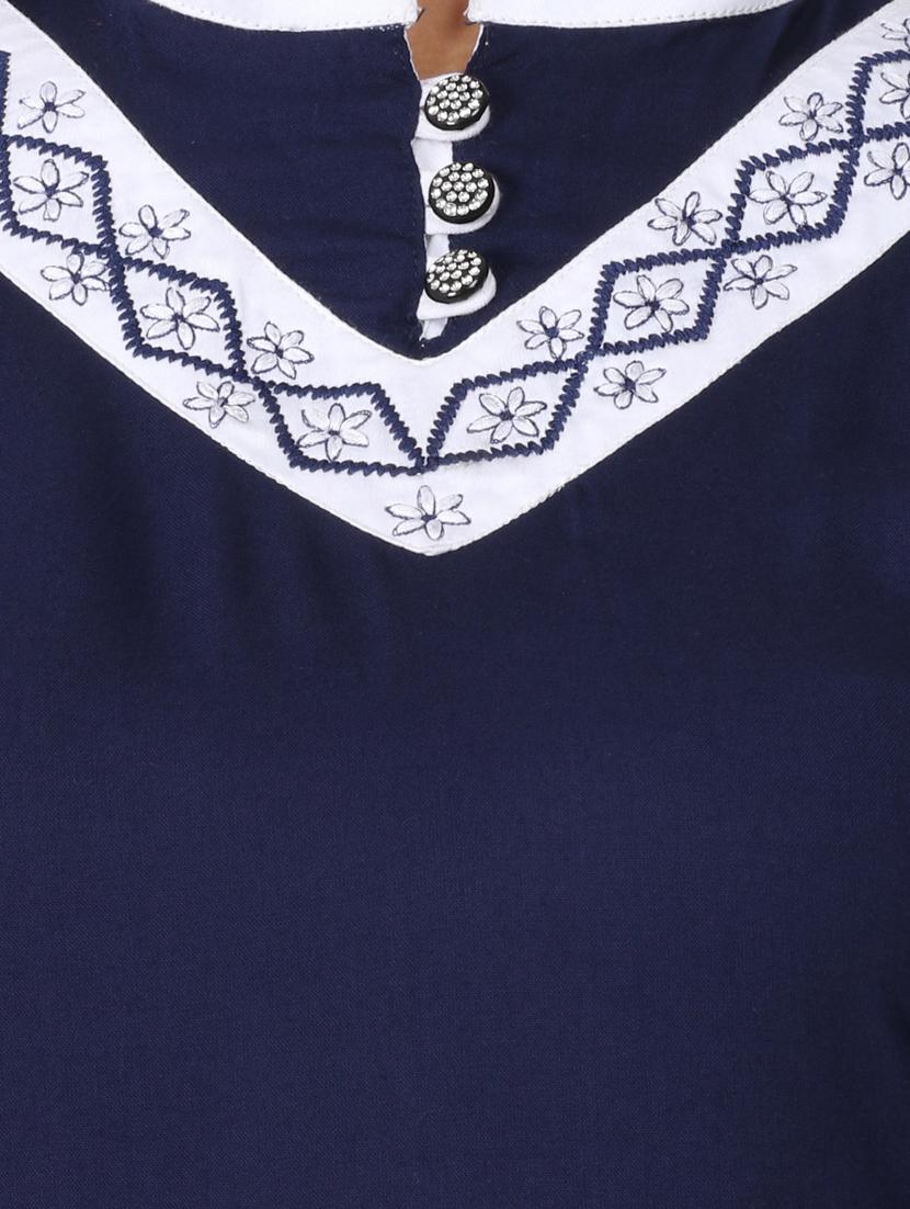 solid flared kurta - 17457904 - Zoom Image - 4