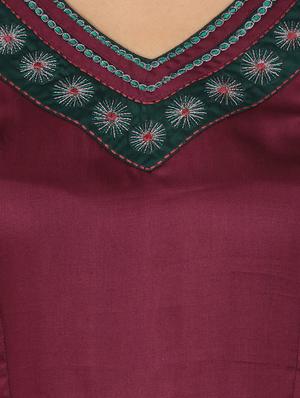 solid flared kurta - 17457907 - Standard Image - 4