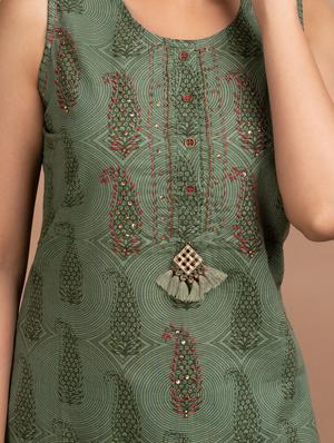 paisley kurta pant set - 17458522 - Standard Image - 3