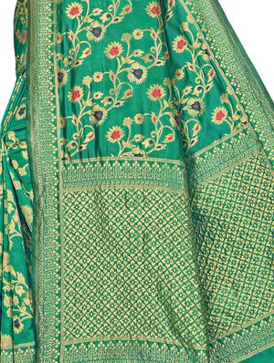 floral woven saree with blouse - 17458889 - Standard Image - 4
