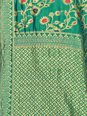 floral woven saree with blouse - 17458889 - Standard Image - 5