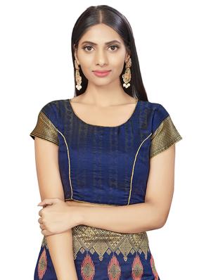 self design woven saree with blouse - 17458932 - Standard Image - 3