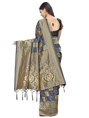 self design woven saree with blouse - 17458938 - Standard Image - 2