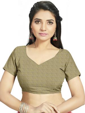 floral printed saree with blouse - 17458941 - Standard Image - 3