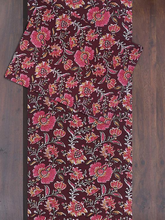 cotton jaipuri printed 6 table mat & 1 runner (set of 7 pcs) - 17458975 - Zoom Image - 2