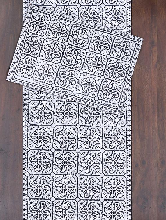 cotton jaipuri printed 6 table mat & 1 runner (set of 7 pcs) - 17458980 - Zoom Image - 2