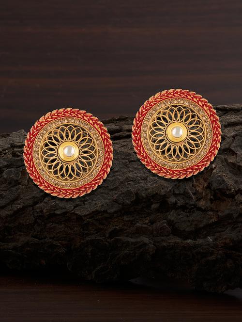 gold metal studs earring - 17459804 - Standard Image - 1