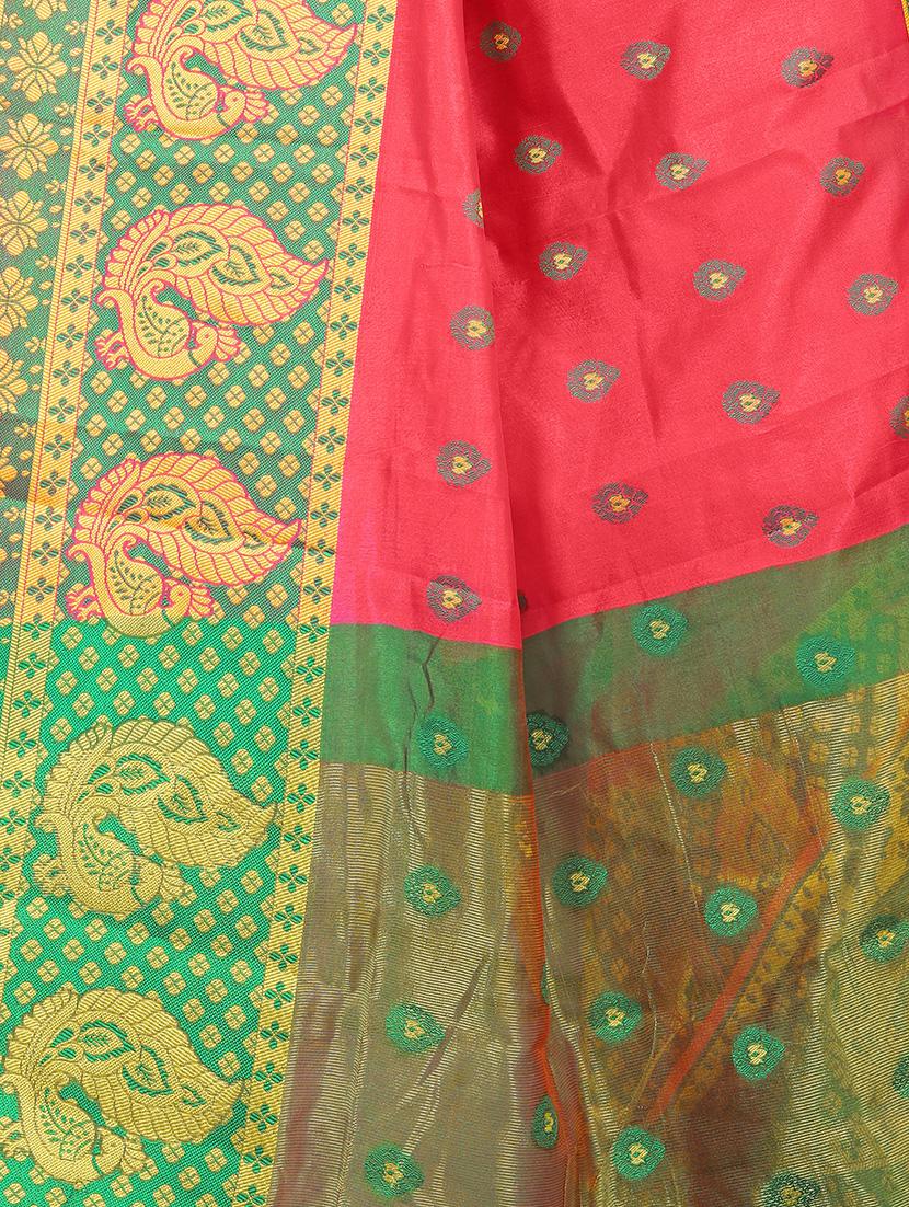 self design banarasi saree with blouse - 17459907 - Zoom Image - 3