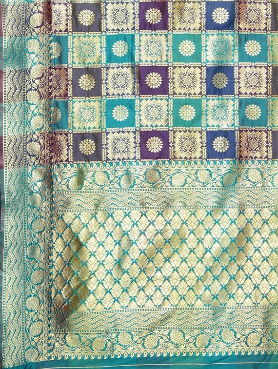 turquoise woven saree with blouse - 17460184 - Zoom Image - 5