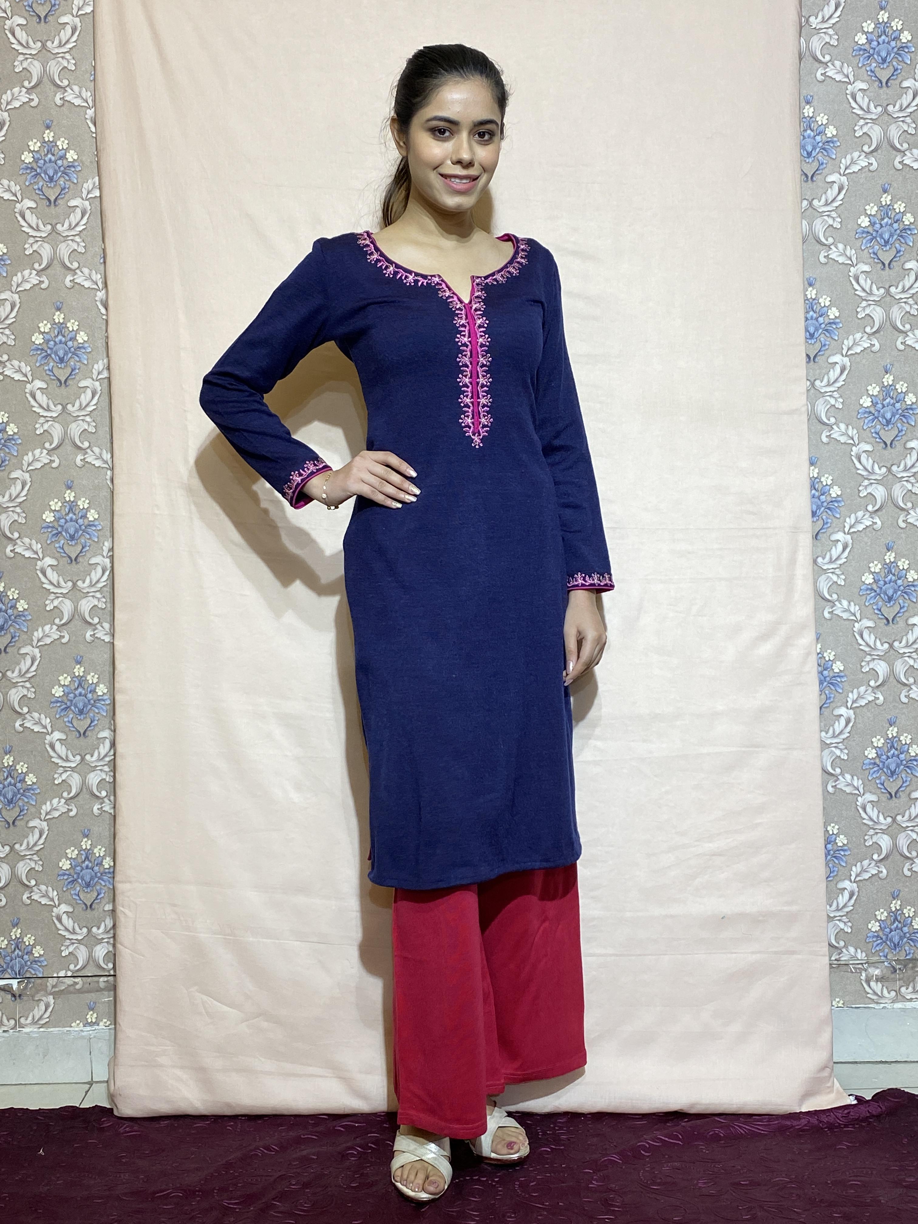 woolen kurta with pink - 17461169 - Zoom Image - 1