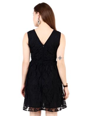 v-neck gathered flared dress - 17461780 - Standard Image - 3