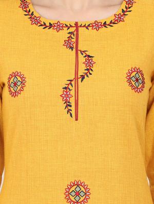 mustard cotton straight kurta - 17461798 - Standard Image - 4