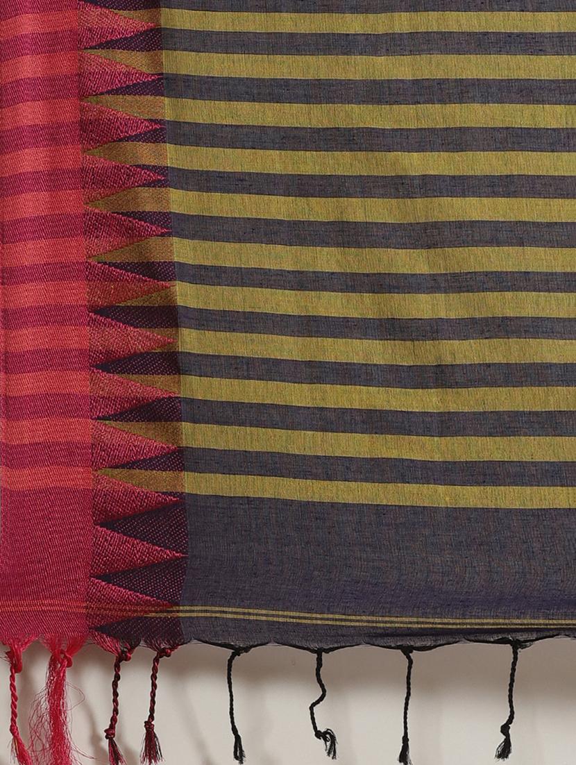 navy blue handloom saree with blouse - 17461962 - Zoom Image - 4