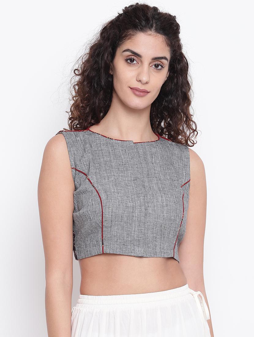 plain piping detailed blouse - 17462193 - Zoom Image - 1