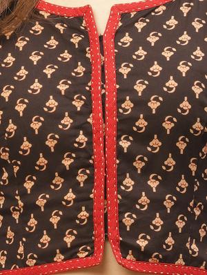 block printed blouse - 17462213 - Standard Image - 5