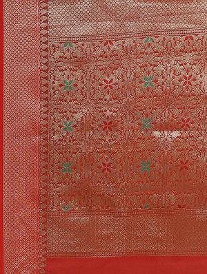 checkered banarasi saree with blouse - 17462480 - Standard Image - 4