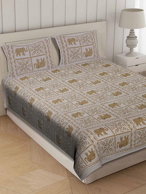 cotton premium king size bedsheet with two zip pillow covers - 17464230 - Standard Image - 1