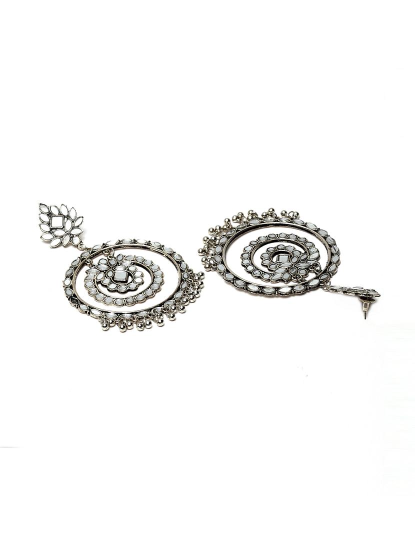 silver metal drop earring - 17464872 - Zoom Image - 3