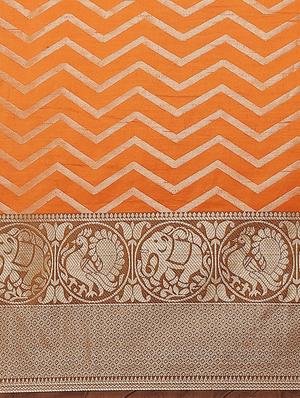 chevron banarasi saree with blouse - 17465491 - Standard Image - 4