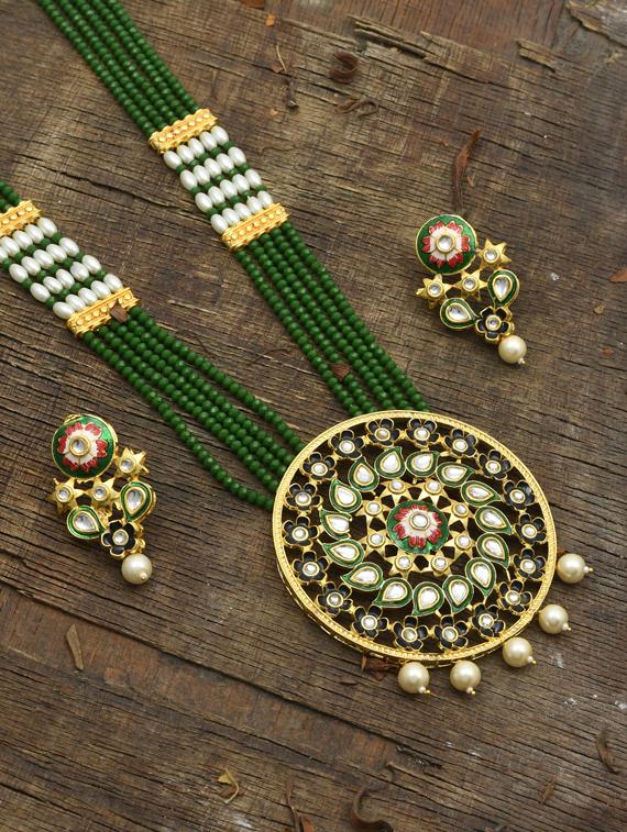 green tone gold brass necklaces and earring - 17465836 - Zoom Image - 1