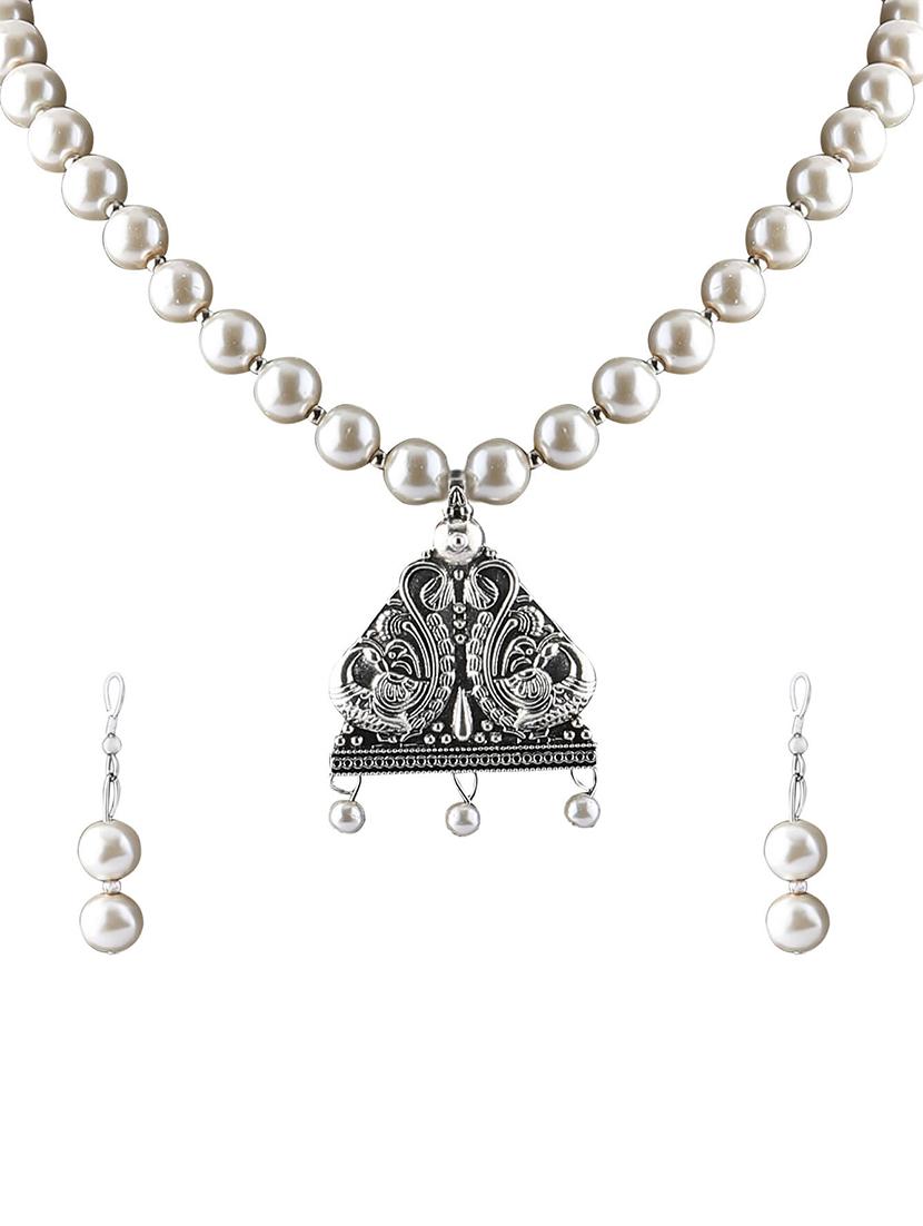 silver plated pearl necklace - 17466210 - Zoom Image - 2