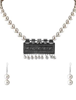silver plated pearl necklace - 17466217 - Standard Image - 2