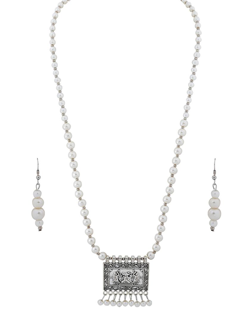 silver plated pearl necklace - 17466219 - Zoom Image - 3