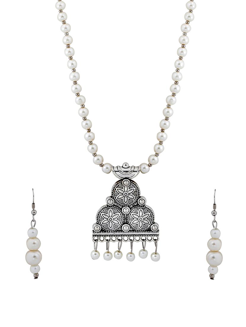 silver plated pearl necklace - 17466232 - Zoom Image - 2