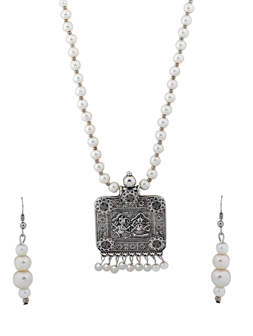 silver plated pearl necklace - 17466235 - Zoom Image - 2