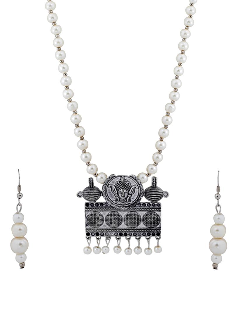 silver plated pearl necklace - 17466236 - Zoom Image - 2