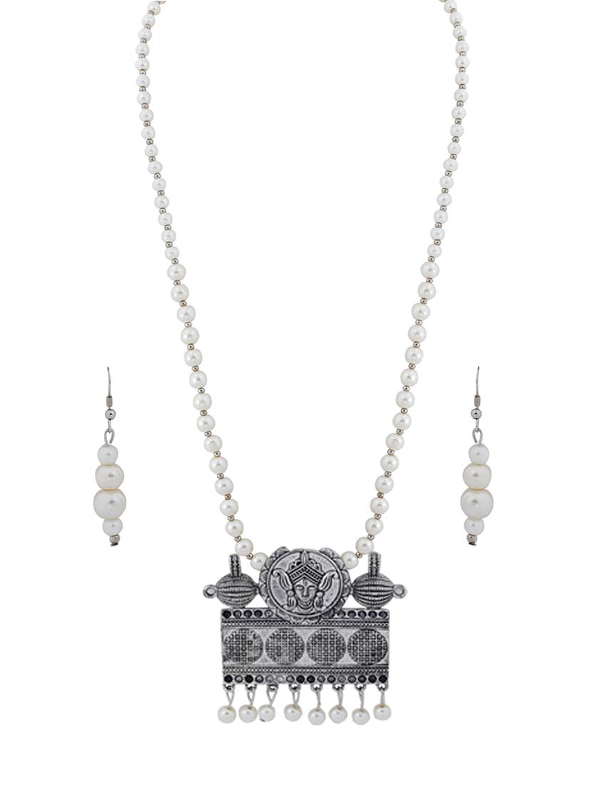 silver plated pearl necklace - 17466236 - Zoom Image - 3