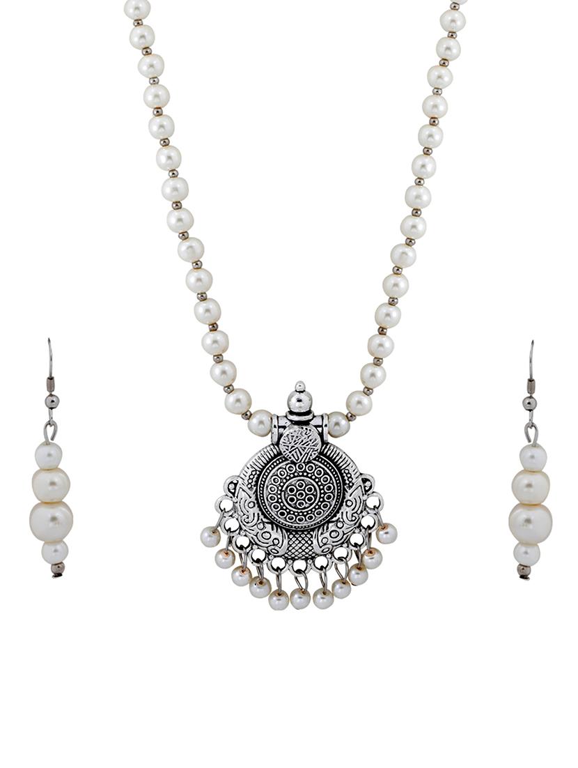 silver plated pearl necklace - 17466237 - Zoom Image - 2