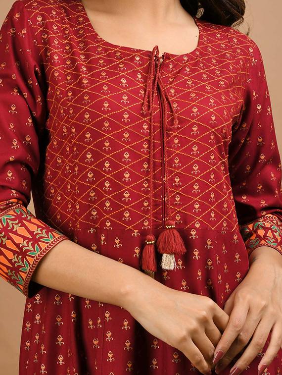 gold print anarkali ethnic dress - 17466586 - Zoom Image - 4