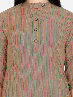 brown rayon straight kurta - 17466610 - Standard Image - 4