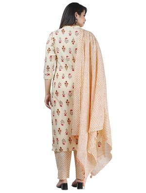floral suit set - 17466868 - Standard Image - 3