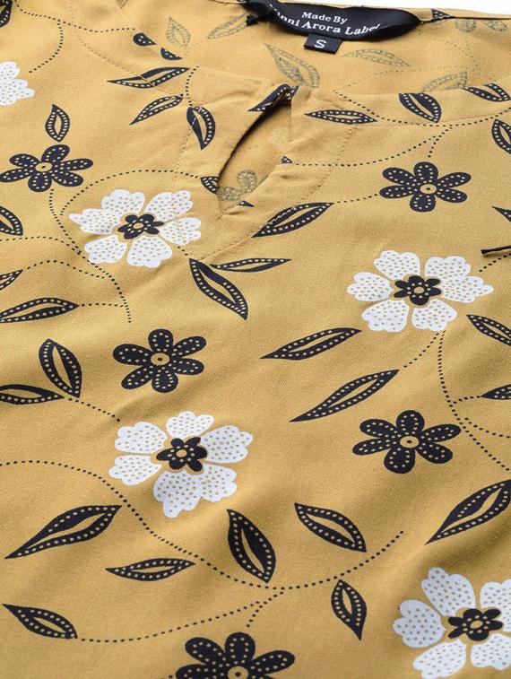 floral straight kurta - 17467258 - Zoom Image - 5