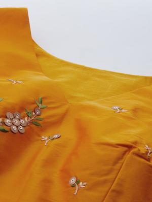 embroidered flared lehenga - 17467794 - Standard Image - 4