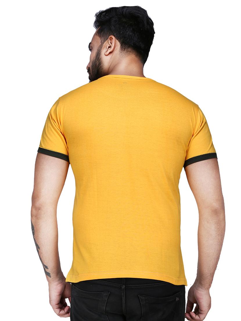 yellow color block cut & sew t-shirt - 17468529 - Zoom Image - 3