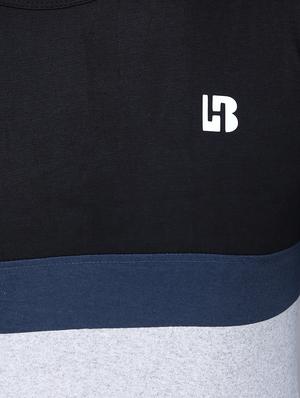black color block cut & sew t-shirt - 17468533 - Standard Image - 4
