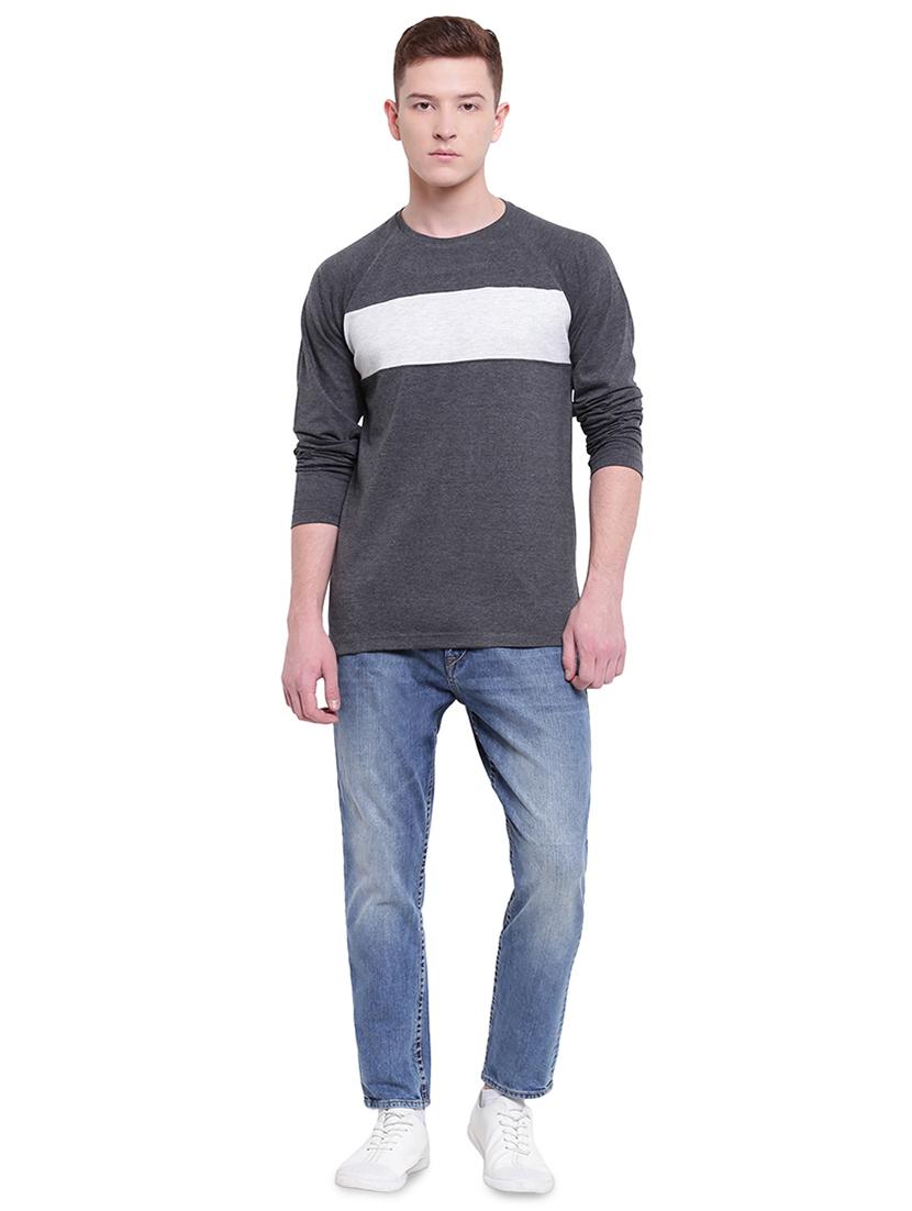 grey color block cut & sew t-shirt - 17468543 - Zoom Image - 4