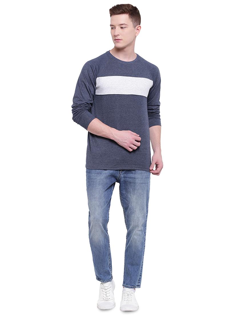 blue color block cut & sew t-shirt - 17468544 - Zoom Image - 4