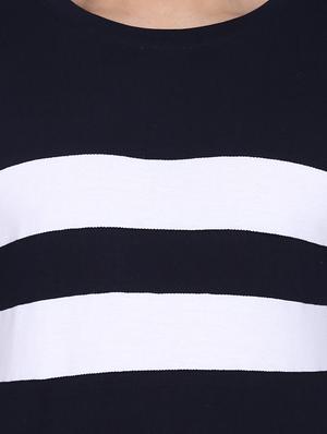 navy blue color block cut & sew t-shirt - 17468585 - Standard Image - 5