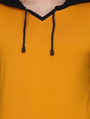 mustard color block cut & sew hooded t-shirt - 17468613 - Standard Image - 4