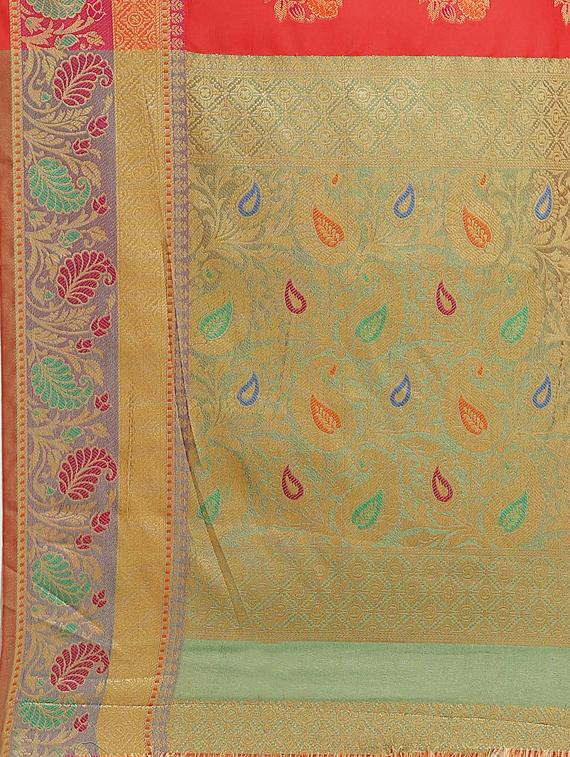 floral banarasi saree with blouse - 17469003 - Zoom Image - 5
