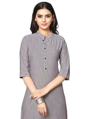 grey cotton straight kurti - 17469069 - Standard Image - 4