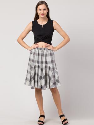 high rise flared skirt - 17469075 - Standard Image - 4