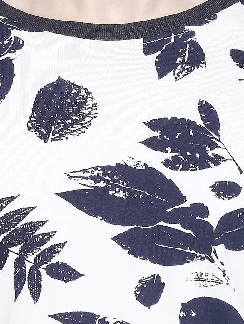 white printed t-shirt - 17469260 - Zoom Image - 5