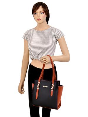 black leatherette (pu) regular handbag - 17469411 - Standard Image - 5