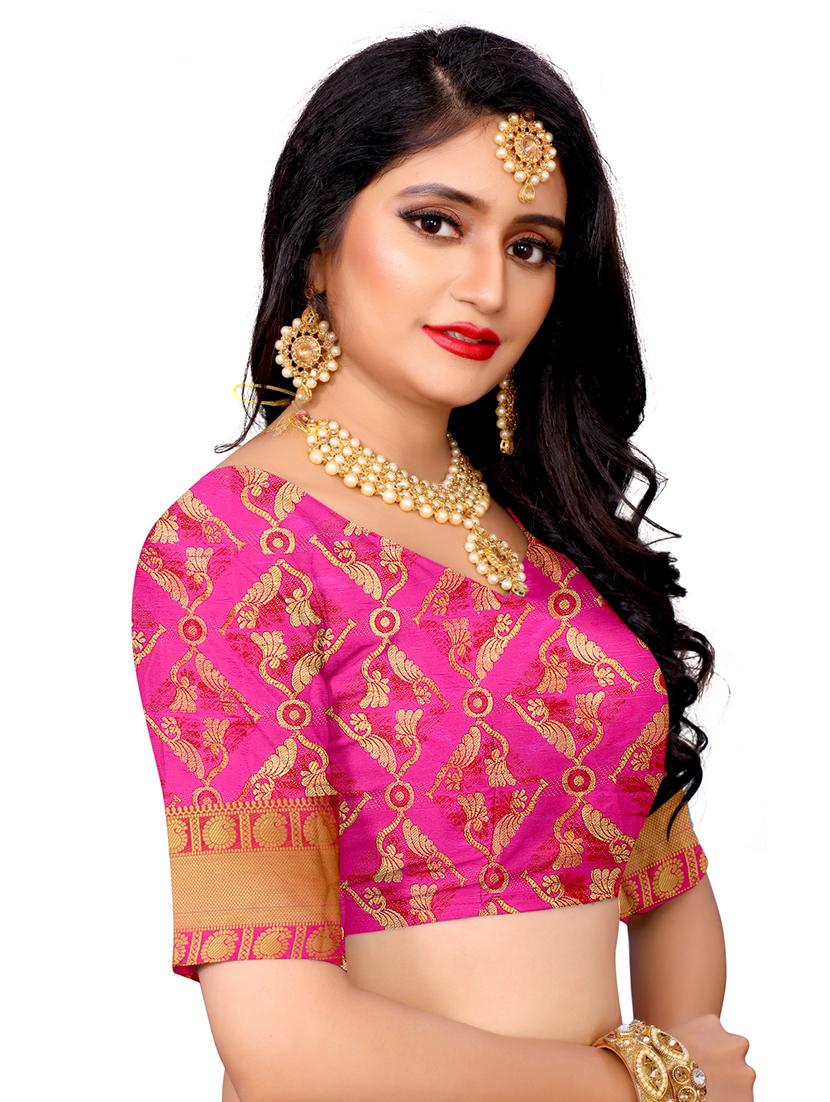 self design kanjivaram saree with blouse - 17469545 - Zoom Image - 4