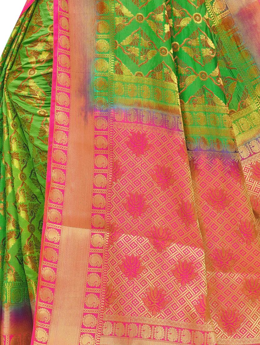 self design kanjivaram saree with blouse - 17469545 - Zoom Image - 5